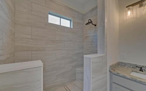 Plan # SW1041| Master Bath Photos of Custom Homes Built By Southernwood Homes | Gainesville GA Home