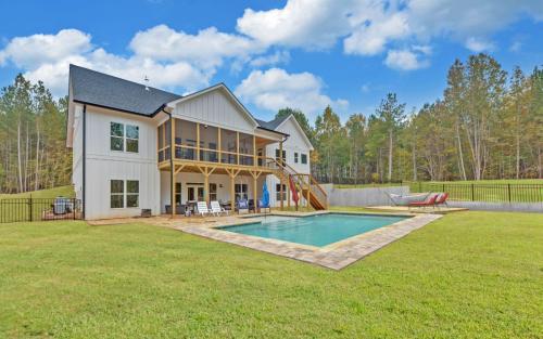 Plan DG1030 | Single Family Home Gainesville Georgia Home Builder | Modern Farmhouse Style Home